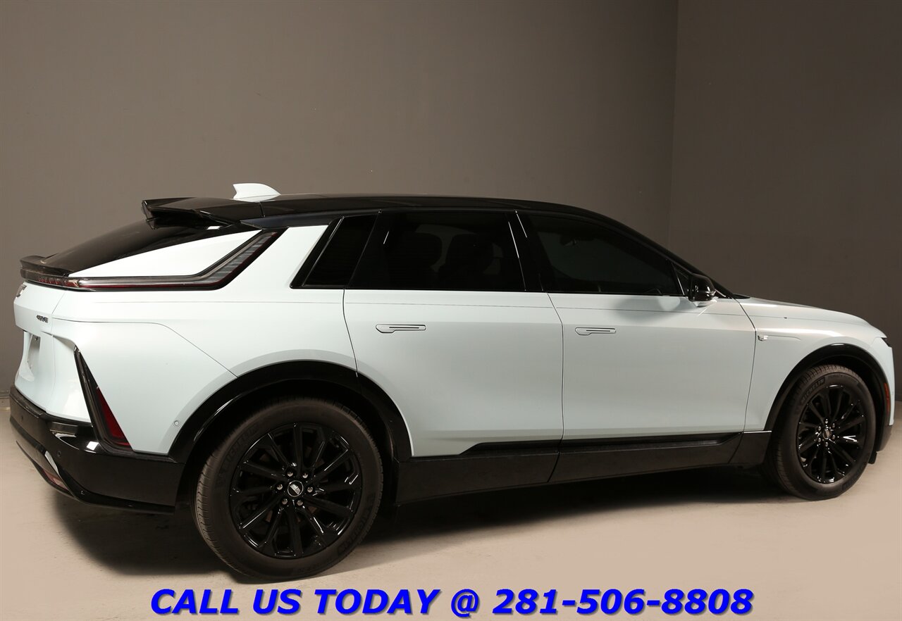 2024 Cadillac LYRIQ 2024 NAV PANO ADAPT-CRUISE DRIVER ASST BOSE19K MLS - Photo 7 - Houston, TX 77031
