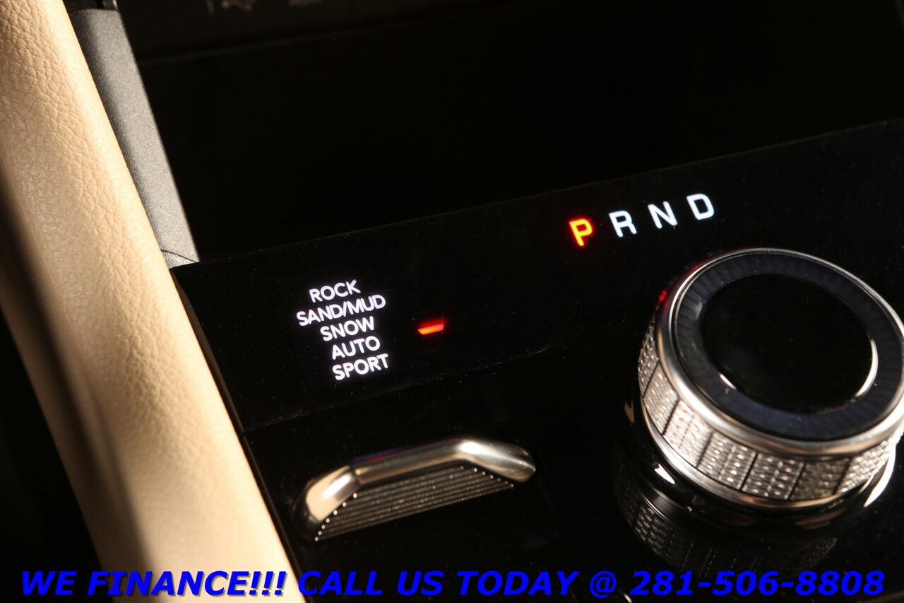 2022 Jeep Grand Cherokee 2022 4xe 4X4 PLUG-IN HYBRID NAV PANO ADAPTCRUISE - Photo 32 - Houston, TX 77031