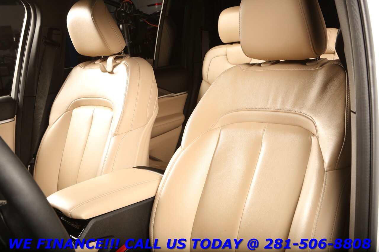 2022 Jeep Grand Cherokee 2022 4xe 4X4 PLUG-IN HYBRID NAV PANO ADAPTCRUISE - Photo 11 - Houston, TX 77031