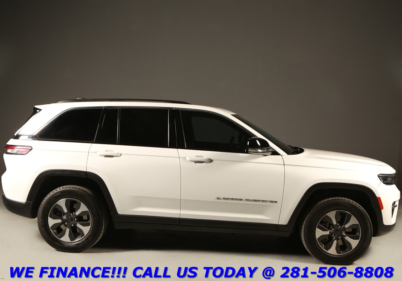 2022 Jeep Grand Cherokee 2022 4xe 4X4 PLUG-IN HYBRID NAV PANO ADAPTCRUISE - Photo 40 - Houston, TX 77031