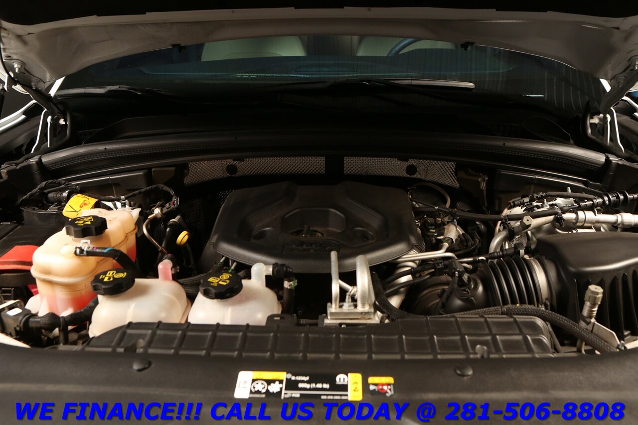 2022 Jeep Grand Cherokee 2022 4xe 4X4 PLUG-IN HYBRID NAV PANO ADAPTCRUISE - Photo 24 - Houston, TX 77031