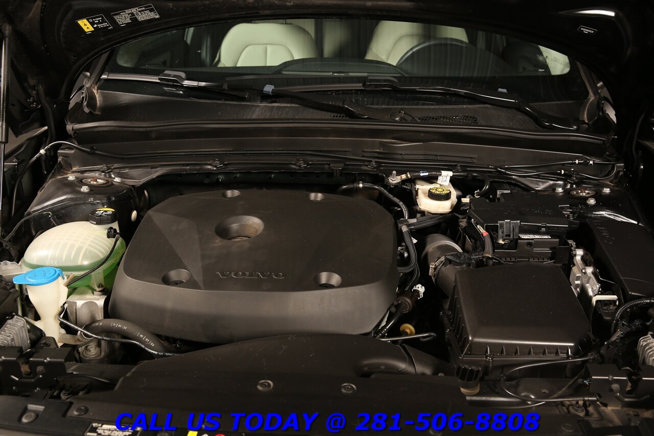 2022 Volvo XC40 2022 T5 Momentum AWD NAV BLIND HEATSEAT 61K MLS - Photo 23 - Houston, TX 77031