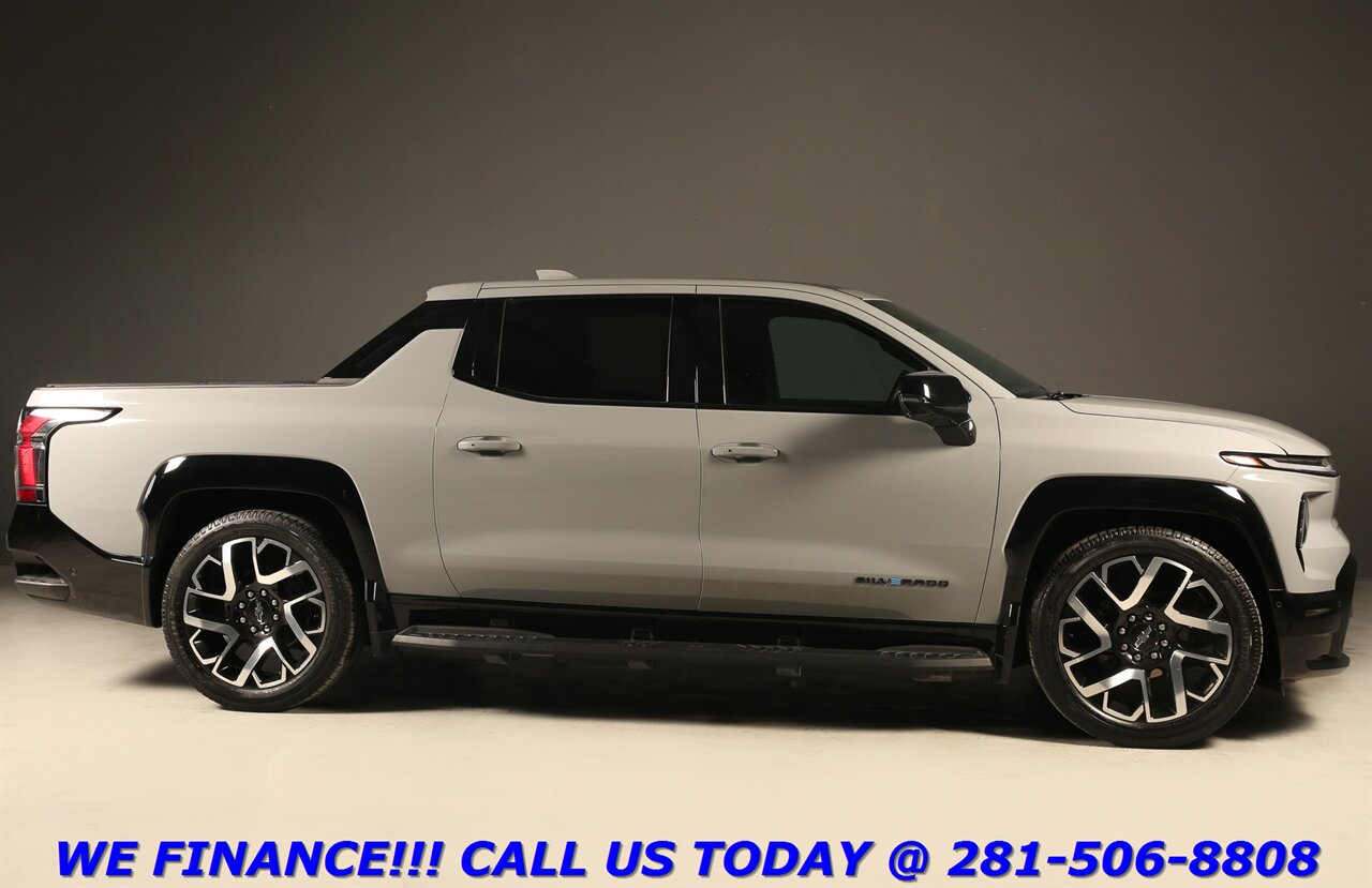 2025 Chevrolet Silverado EV 2025 RST AWD NAV HUD PANO SUPERCRUISE CREW 16K MLS   - Photo 7 - Houston, TX 77031