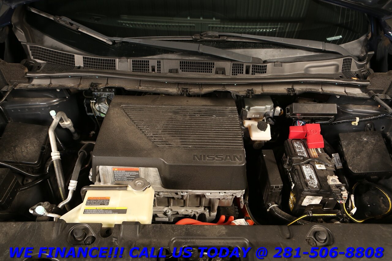 2018 Nissan LEAF 2018 SV TECH PKG QUICK CHARGE NAV INTELCRUISE 41K   - Photo 25 - Houston, TX 77031