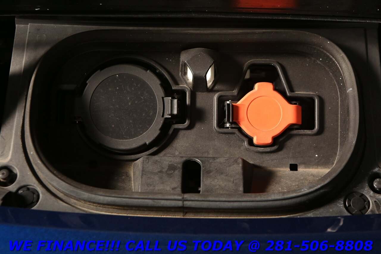 2018 Nissan LEAF 2018 SV TECH PKG QUICK CHARGE NAV INTELCRUISE 41K   - Photo 4 - Houston, TX 77031