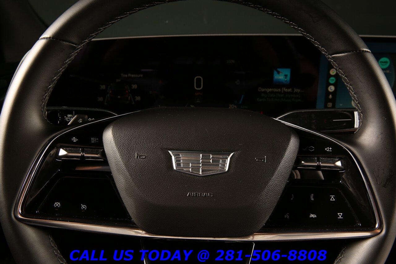 2024 Cadillac LYRIQ 2024 Tech CARPLAY PANO AKG ADAPTcruise BLIS 24K ML - Photo 15 - Houston, TX 77031
