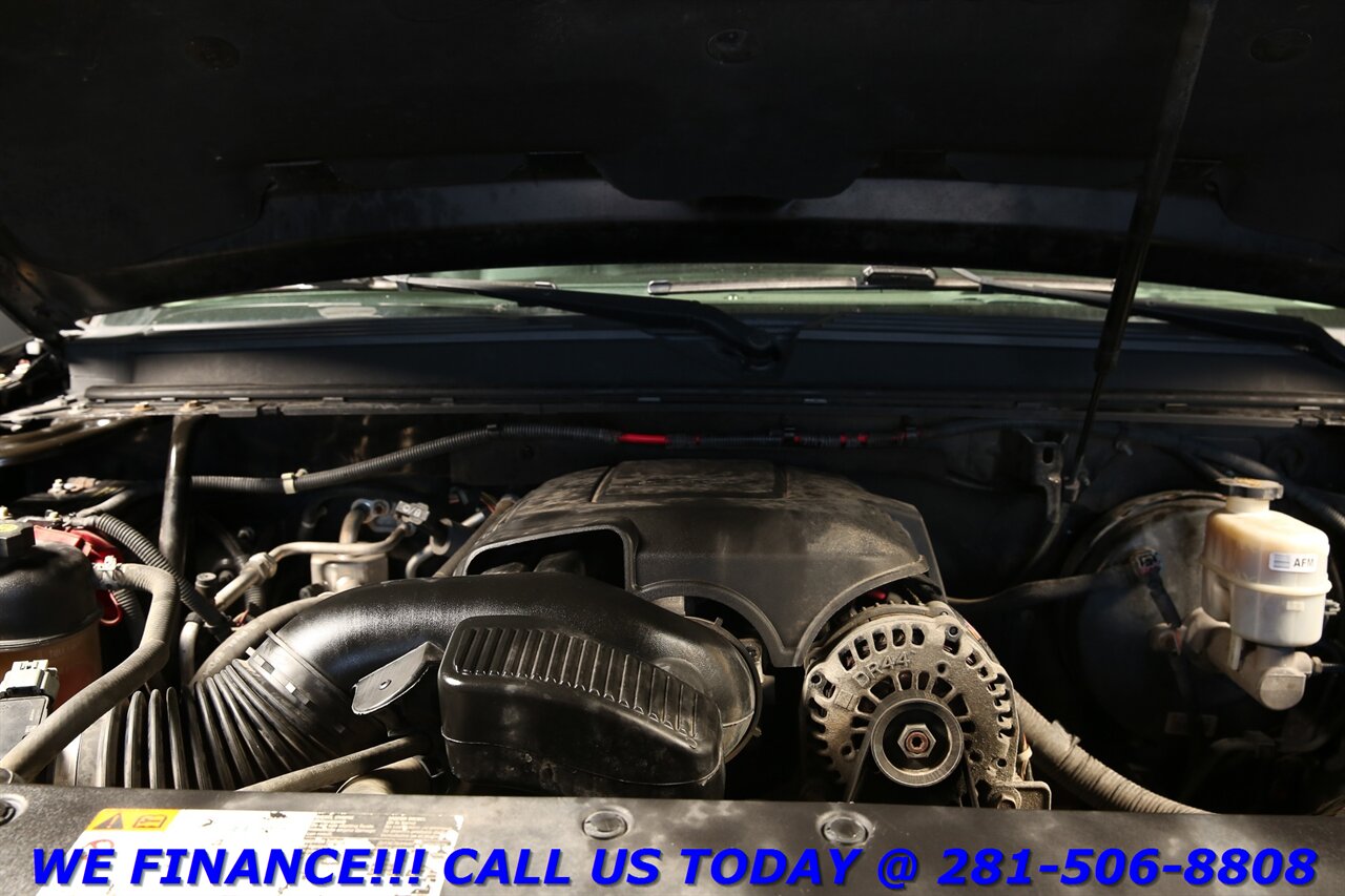 2012 Cadillac Escalade 2012 Luxury AWD NAV DVD SUN BLIND 3ROW BOSE - Photo 25 - Houston, TX 77031