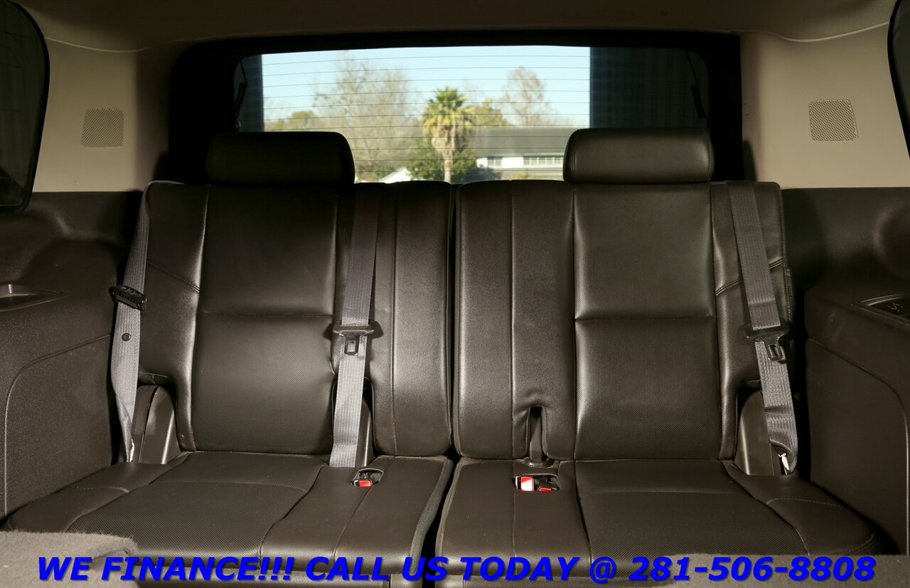 2012 Cadillac Escalade 2012 Luxury AWD NAV DVD SUN BLIND 3ROW BOSE - Photo 23 - Houston, TX 77031