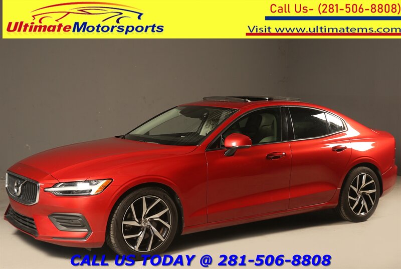 2019 Volvo S60 Momentum FWD photo