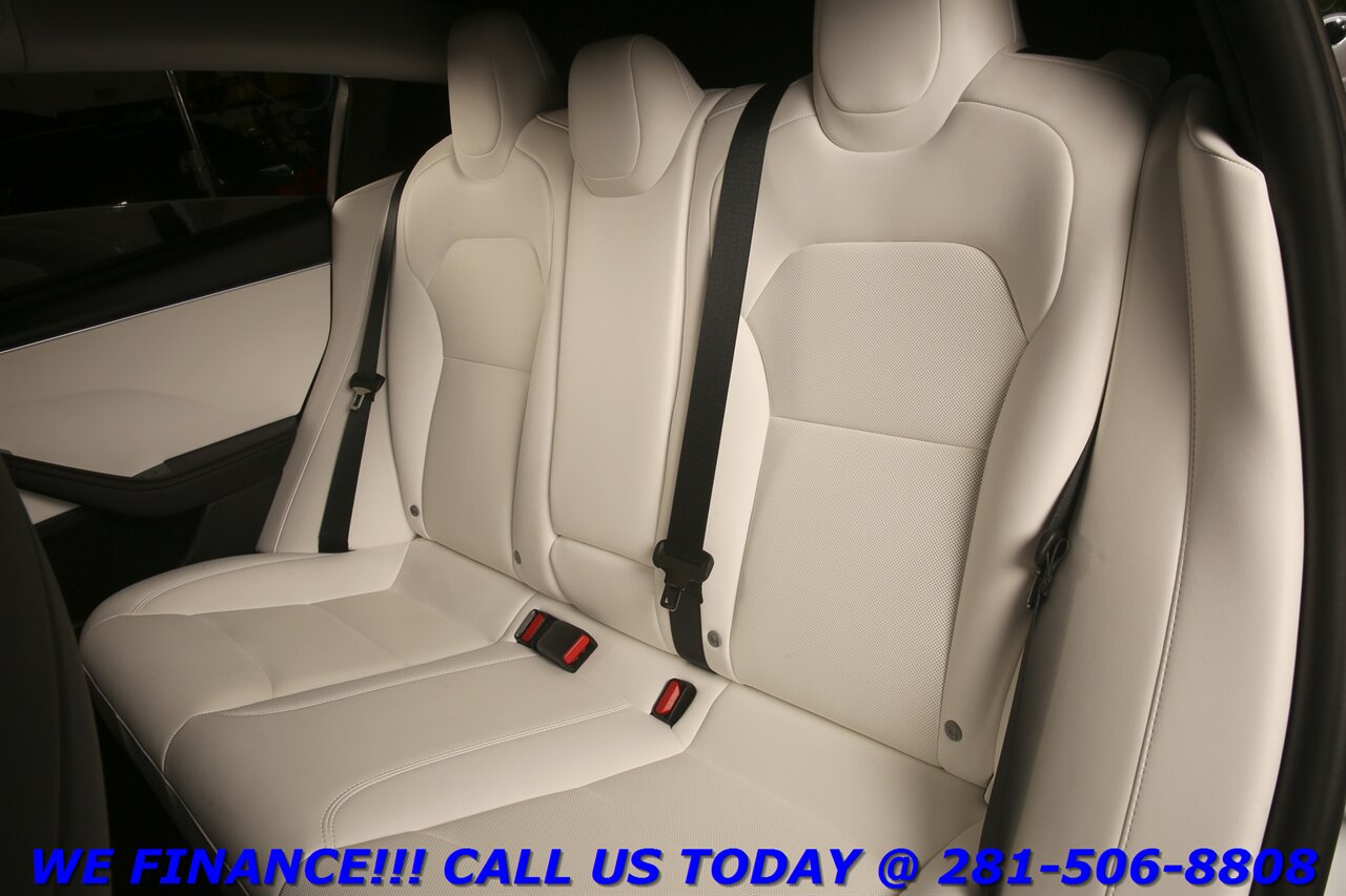 2025 Tesla Model 3 2025 Performance AWD FSD4 AUTOPILOT PANO 15K Mi - Photo 22 - Houston, TX 77031
