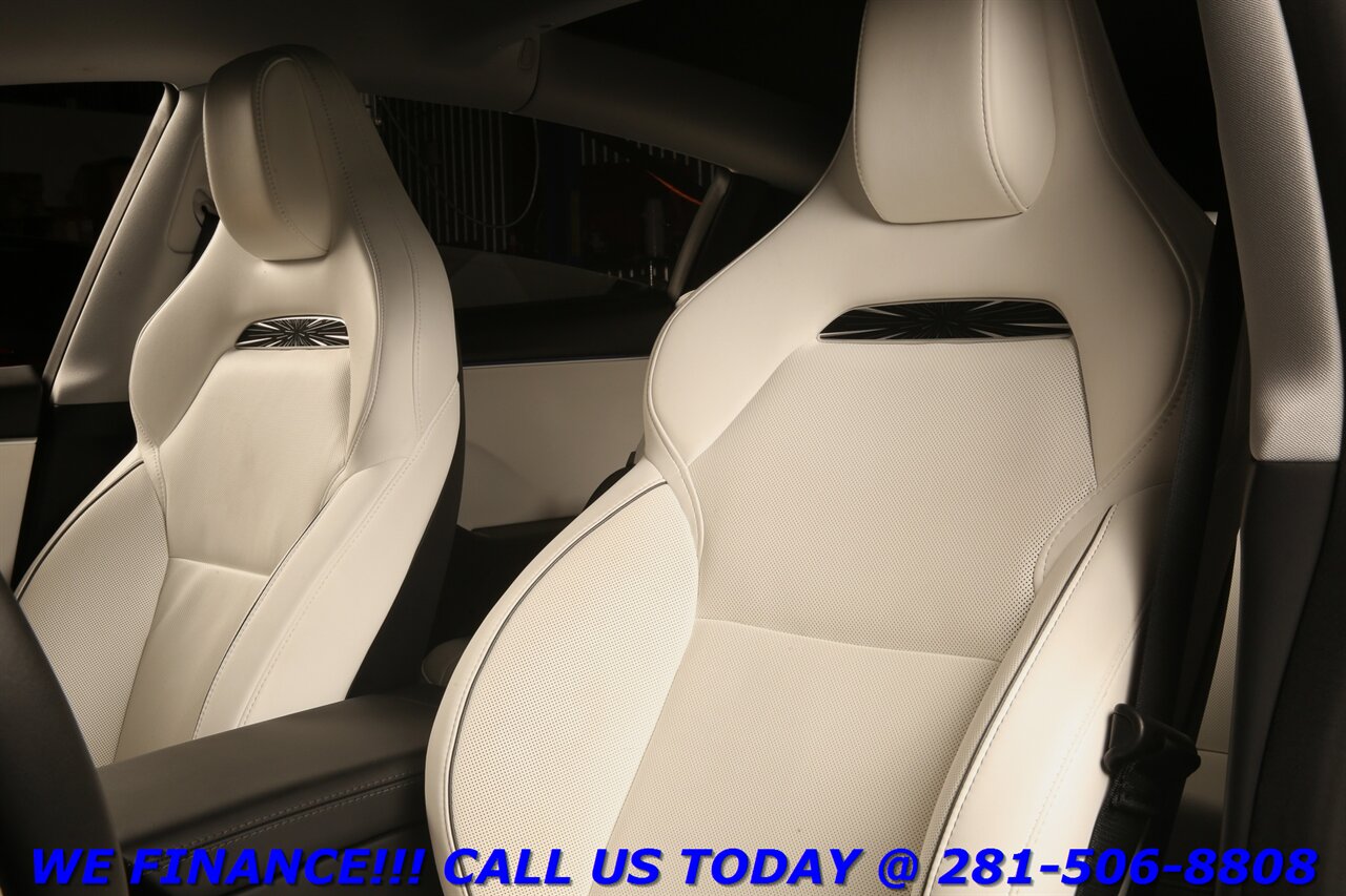 2025 Tesla Model 3 2025 Performance AWD FSD4 AUTOPILOT PANO 15K Mi - Photo 12 - Houston, TX 77031
