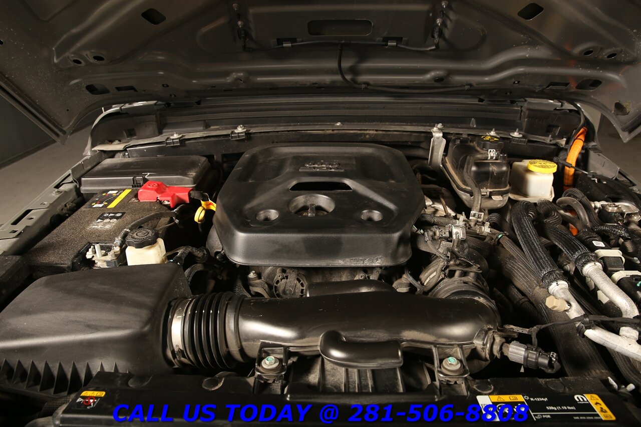 2023 Jeep Wrangler 2023 Sahara 4xe HARDTOP PLUG-IN HYBRID 4x4 NAV CAM   - Photo 25 - Houston, TX 77031