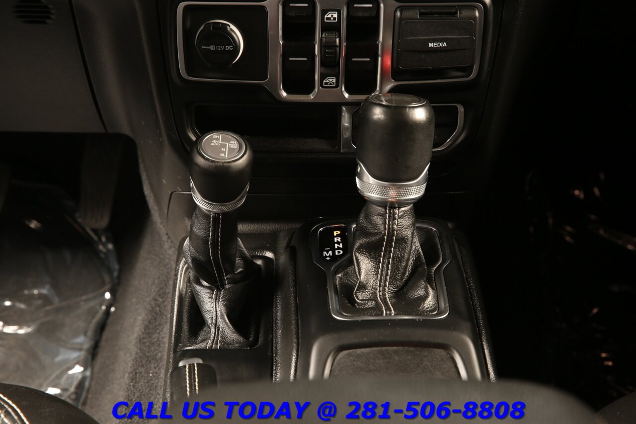 2023 Jeep Wrangler 2023 Sahara 4xe HARDTOP PLUG-IN HYBRID 4x4 NAV CAM   - Photo 18 - Houston, TX 77031