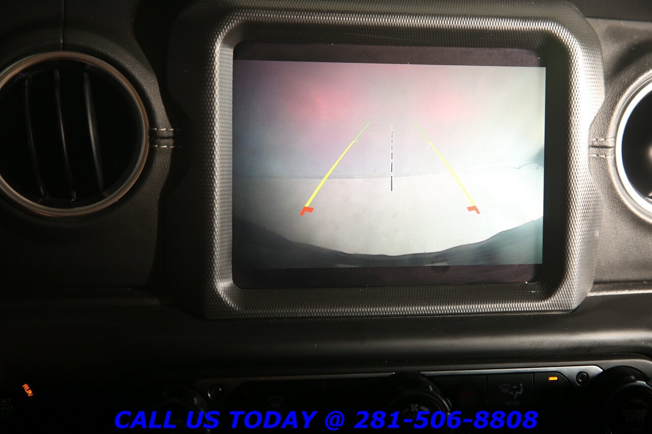 2023 Jeep Wrangler 2023 Sahara 4xe HARDTOP PLUG-IN HYBRID 4x4 NAV CAM   - Photo 16 - Houston, TX 77031