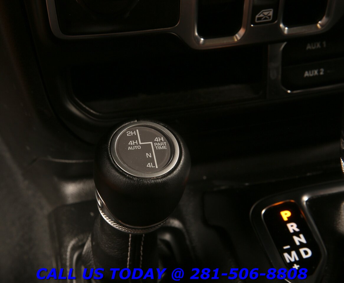 2023 Jeep Wrangler 2023 Sahara 4xe HARDTOP PLUG-IN HYBRID 4x4 NAV CAM   - Photo 17 - Houston, TX 77031