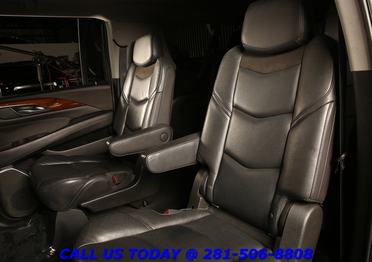 2019 Cadillac Escalade 2019 ESV NAV CAMERA BOSE 7-PASS 22 "ALLOY 65K MLS - Photo 20 - Houston, TX 77031