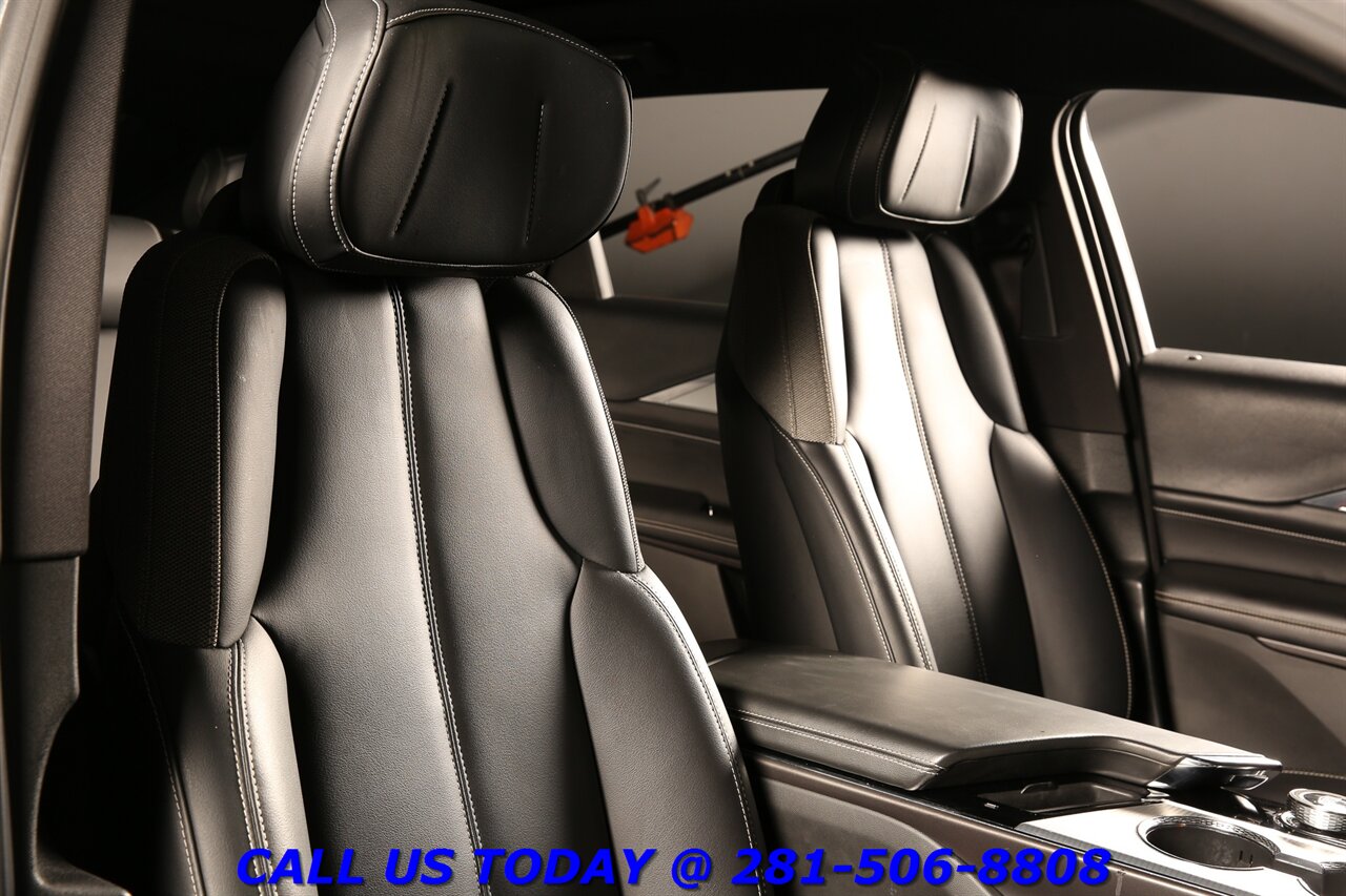 2024 Cadillac LYRIQ 2024 Tech CARPLAY PANO ADAPTcruise BLIS 30K MLS - Photo 19 - Houston, TX 77031