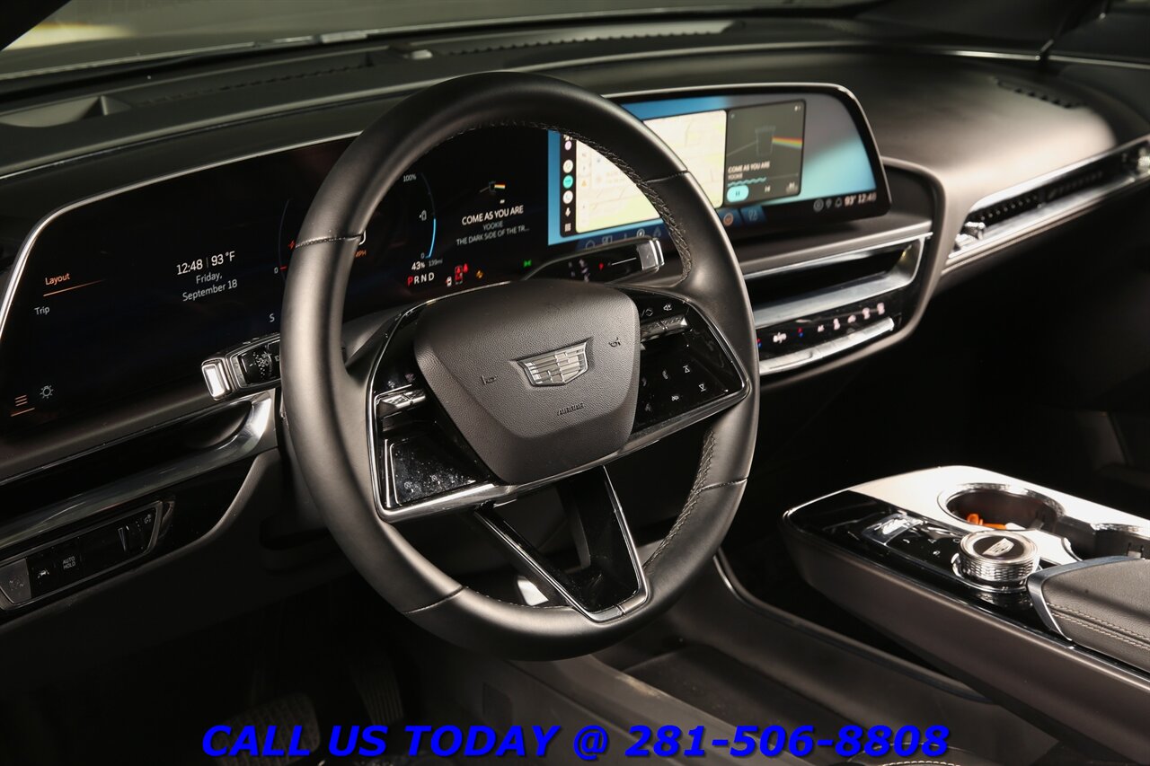 2024 Cadillac LYRIQ 2024 Tech CARPLAY PANO ADAPTcruise BLIS 30K MLS - Photo 10 - Houston, TX 77031