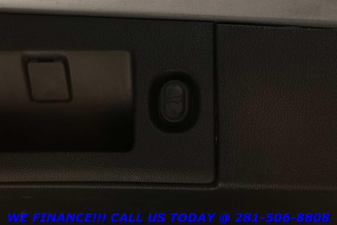 2019 Chevrolet Tahoe 2019 LT NAV LANE 3ROW CAPTAIN CHAIRS LEATHER CAM   - Photo 28 - Houston, TX 77031