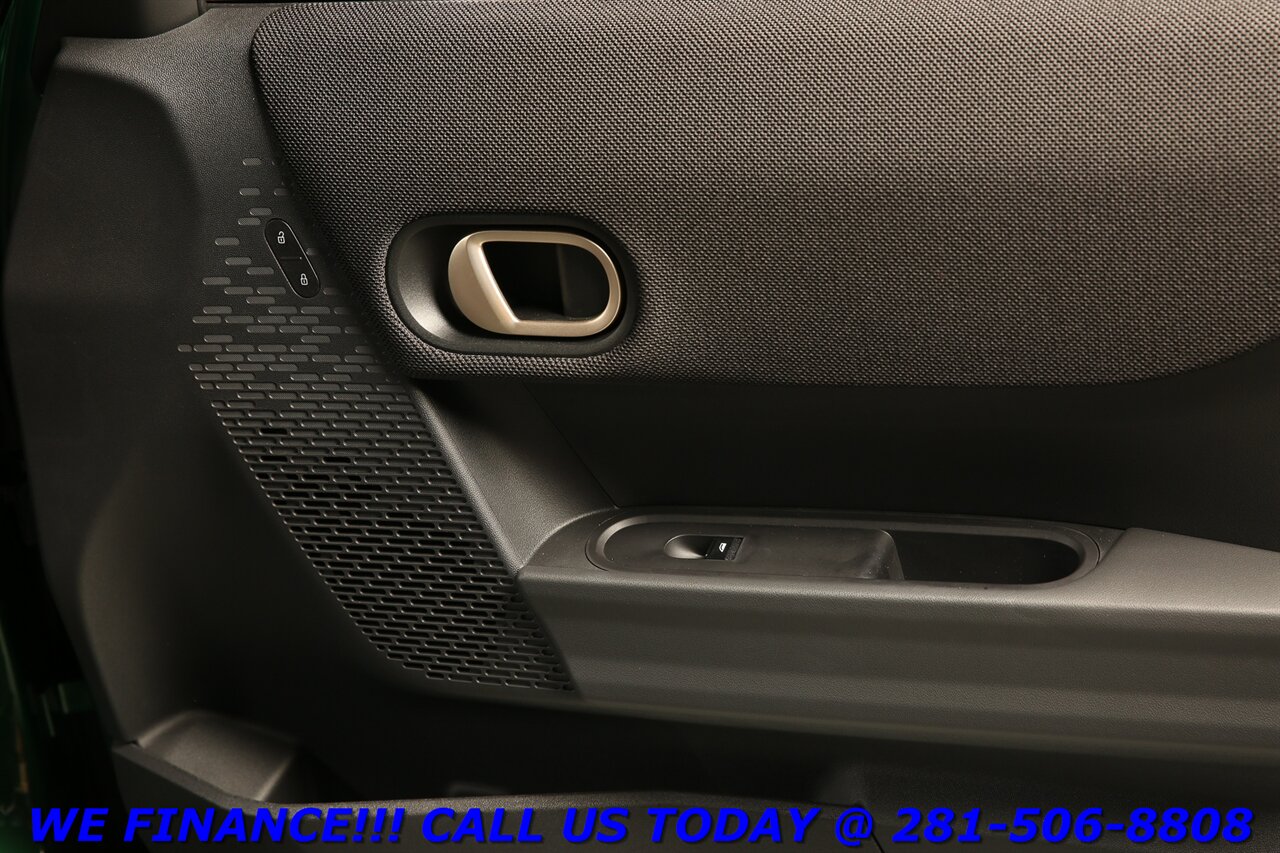 2025 MINI Cooper S 2025 Cooper S JCW NAV PANO CARPLAY HARMAN COMFORT   - Photo 32 - Houston, TX 77031