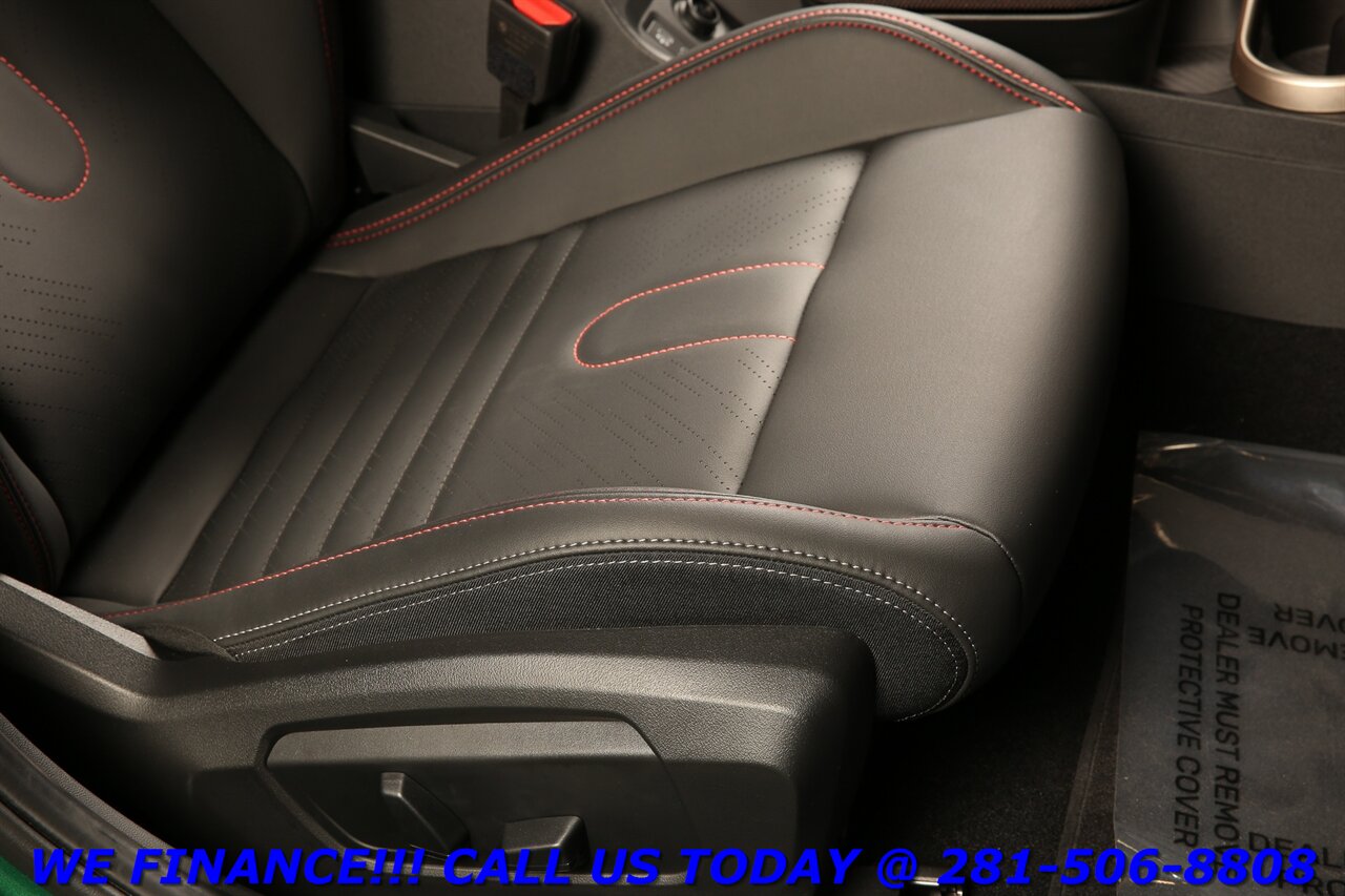 2025 MINI Cooper S 2025 Cooper S JCW NAV PANO CARPLAY HARMAN COMFORT   - Photo 23 - Houston, TX 77031