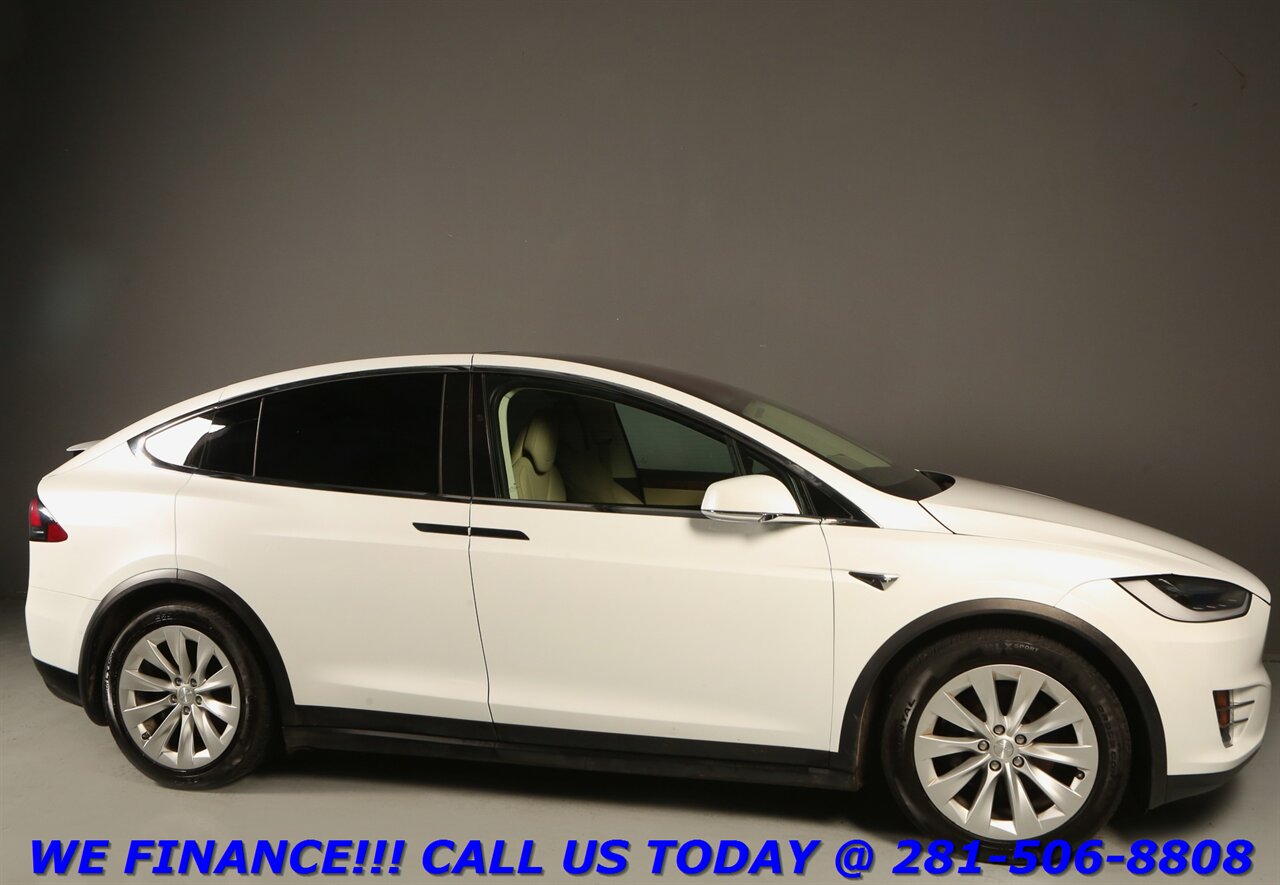 2017 Tesla Model X 2017 75D AWD FSD3 6-PASS AUTOPILOT CAPTAIN SEATS   - Photo 7 - Houston, TX 77031