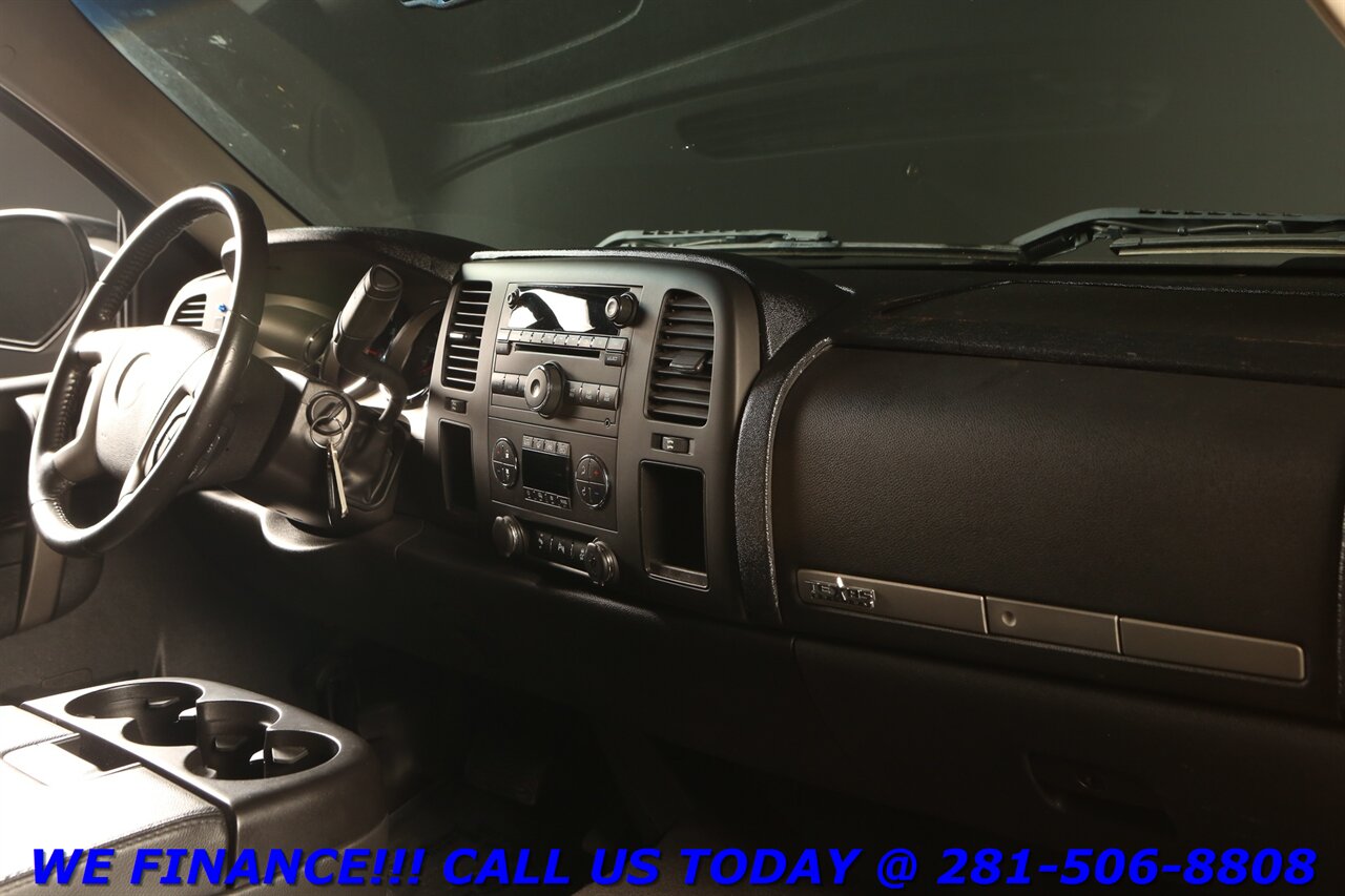 2013 Chevrolet Silverado 1500 2013 LT CREW TEXAS ED. 5.3L V8 LEATHER 20 "ALLOYS - Photo 17 - Houston, TX 77031
