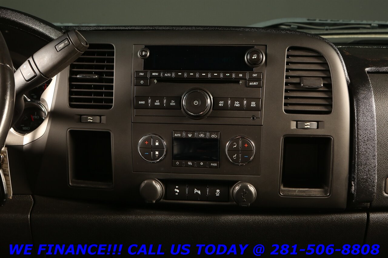2013 Chevrolet Silverado 1500 2013 LT CREW TEXAS ED. 5.3L V8 LEATHER 20 "ALLOYS - Photo 16 - Houston, TX 77031