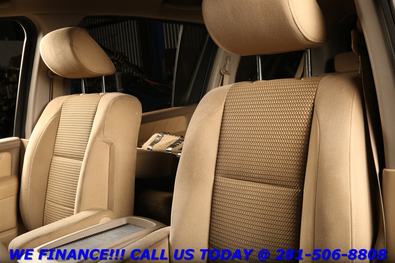 2015 Nissan Armada 2015 SV 8PASS CRUISE ROOF RAIL BLUETOOTH 67K MLS   - Photo 11 - Houston, TX 77031