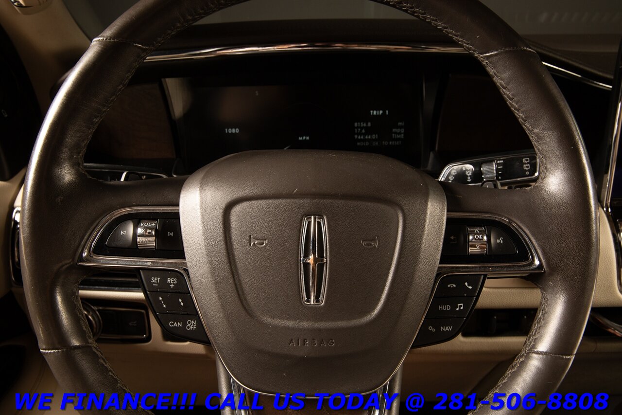 2019 Lincoln Navigator 2019 Reserve 4x4 NAV HUD PANO ADAPT CRUISE 3ROW   - Photo 14 - Houston, TX 77031