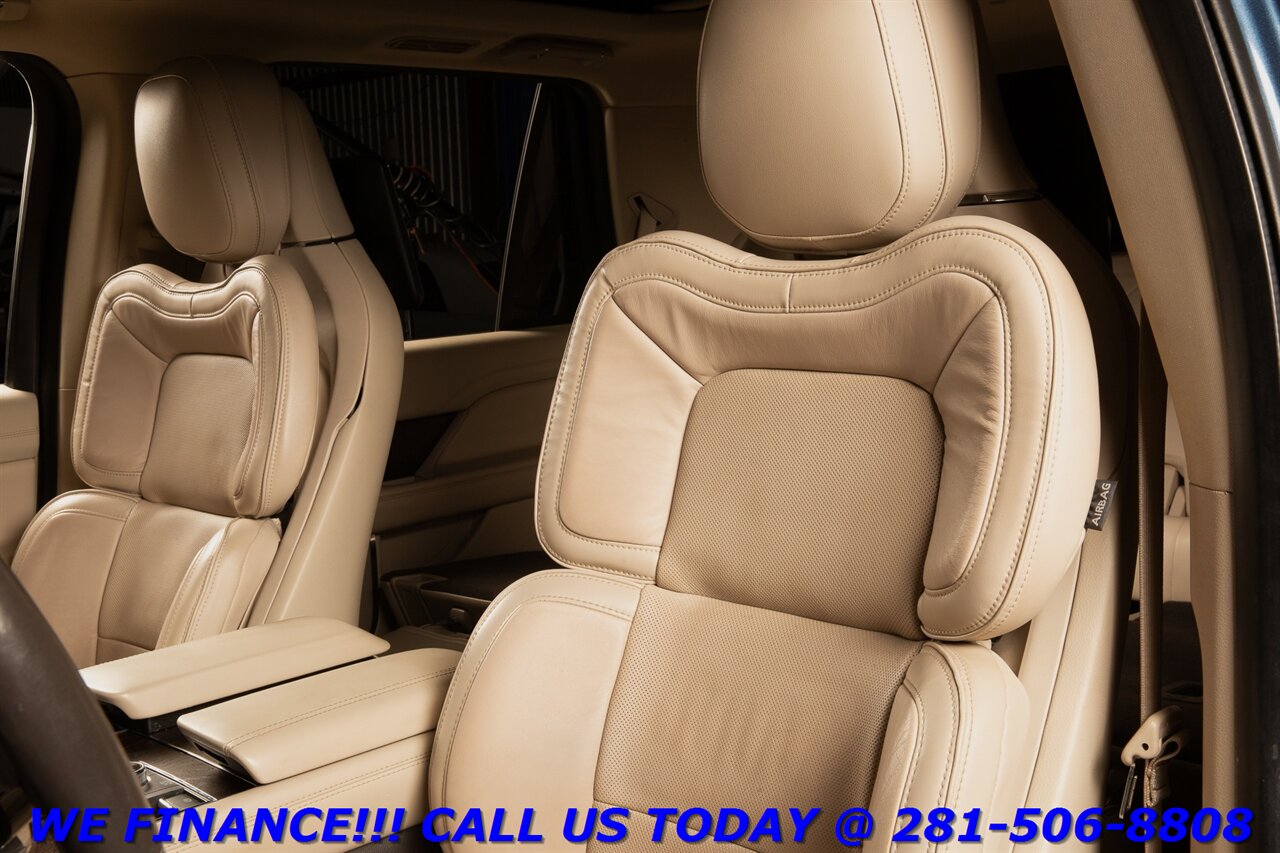2019 Lincoln Navigator 2019 Reserve 4x4 NAV HUD PANO ADAPT CRUISE 3ROW   - Photo 12 - Houston, TX 77031