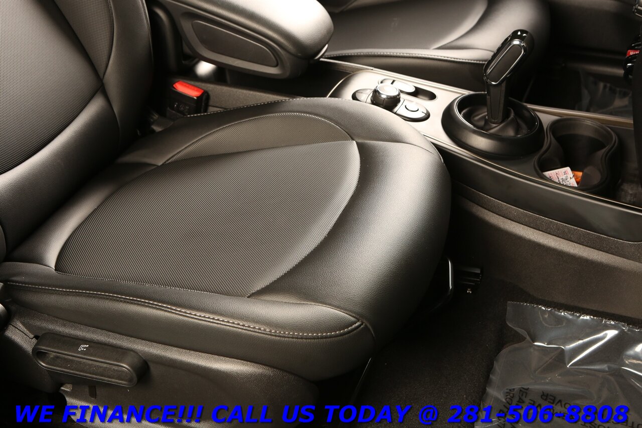 2022 MINI Countryman 2022 Cooper ALL4 Oxford Edition AWD HUD PANO - Photo 22 - Houston, TX 77031