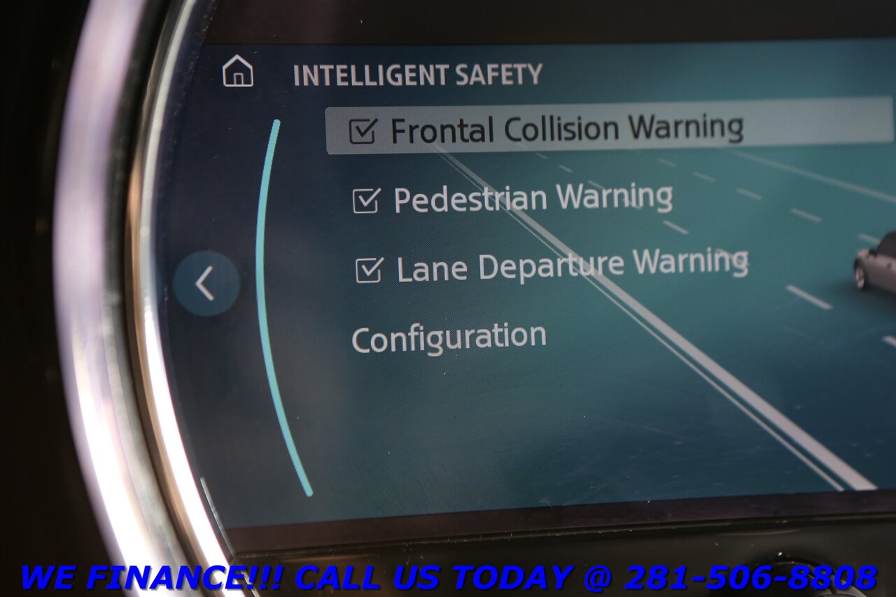 2022 MINI Countryman 2022 Cooper ALL4 Oxford Edition AWD HUD PANO - Photo 18 - Houston, TX 77031