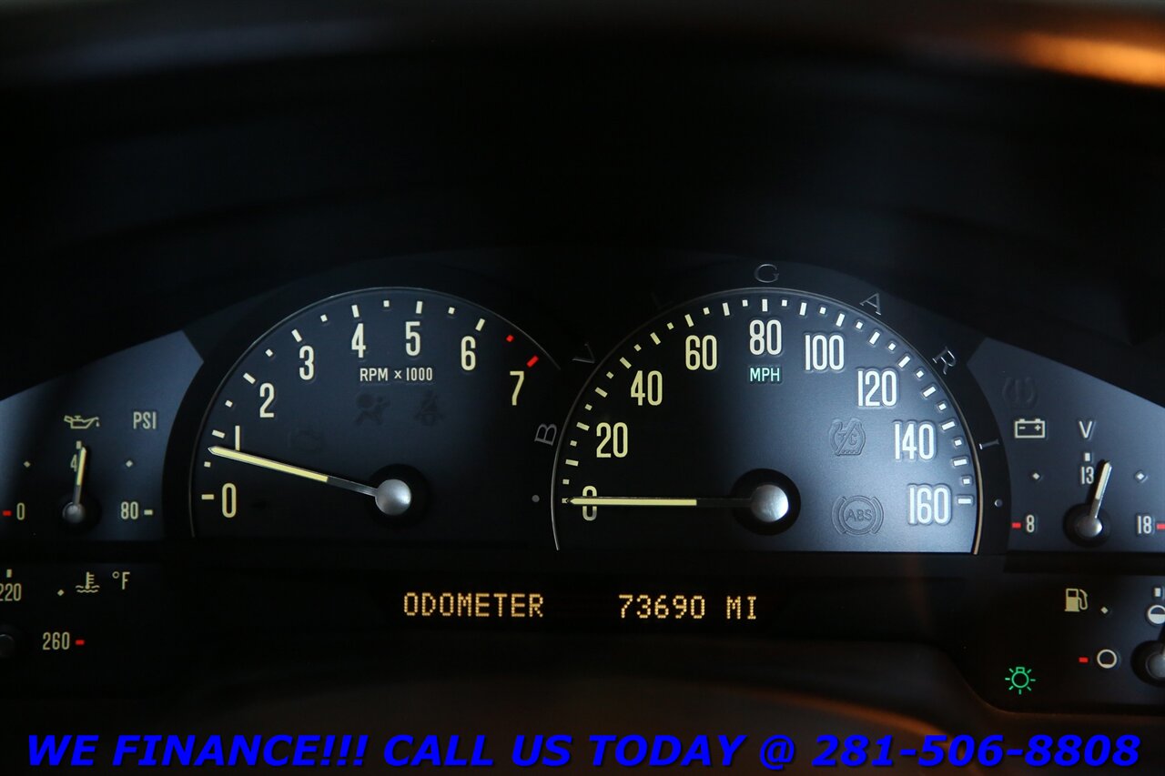 2007 Cadillac XLR 2007 CONVERTIBLE V8 NAV HEATSEAT BOSE 73K MLS   - Photo 16 - Houston, TX 77031