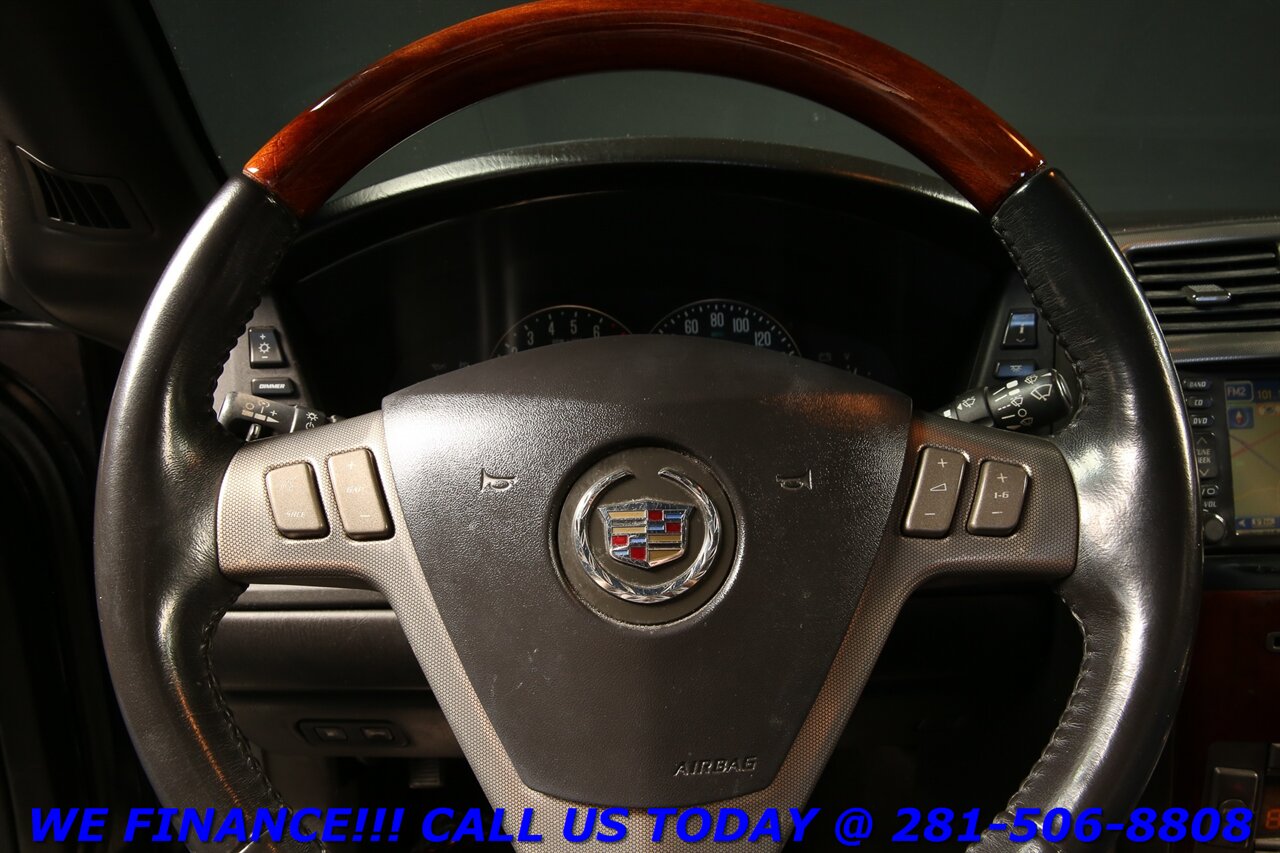 2007 Cadillac XLR 2007 CONVERTIBLE V8 NAV HEATSEAT BOSE 73K MLS   - Photo 14 - Houston, TX 77031