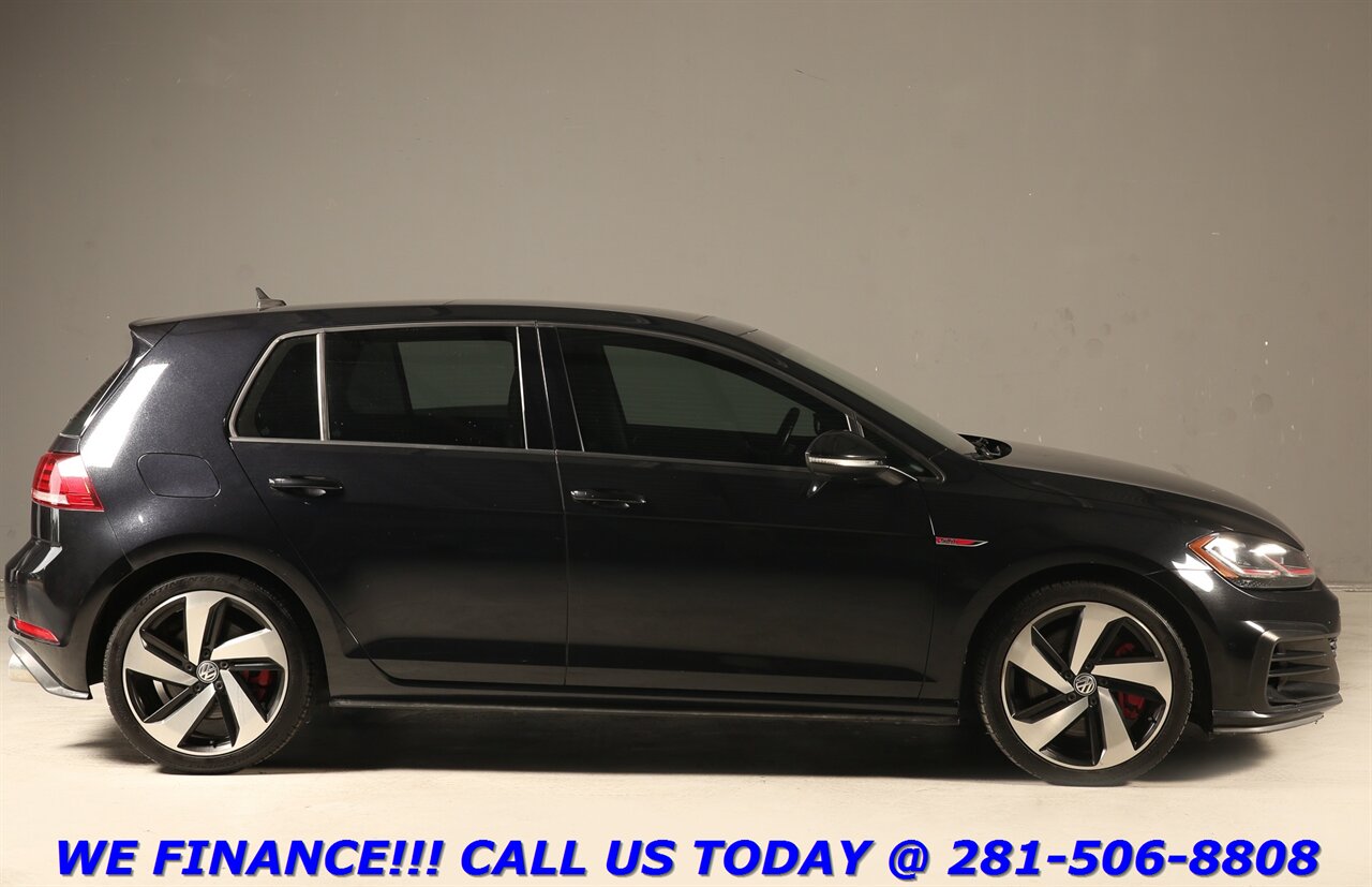 2019 Volkswagen Golf GTI SE NAV SUNROOF 6-SPEED MANUAL LEATHER FENDER S   - Photo 28 - Houston, TX 77031