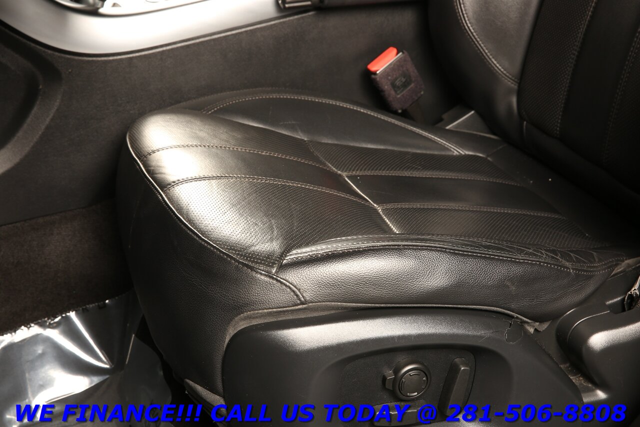 2017 Land Rover Range Rover Sport 2017 HSE SUPERCHARGED 4x4 NAV PANO BLIND - Photo 13 - Houston, TX 77031