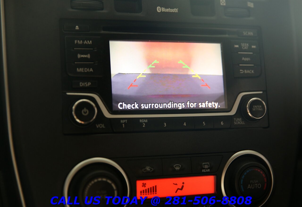 2016 Nissan LEAF 2016 S QUICK CHARGE HEATSEAT CAMERA KEYLESS 54K ML   - Photo 17 - Houston, TX 77031