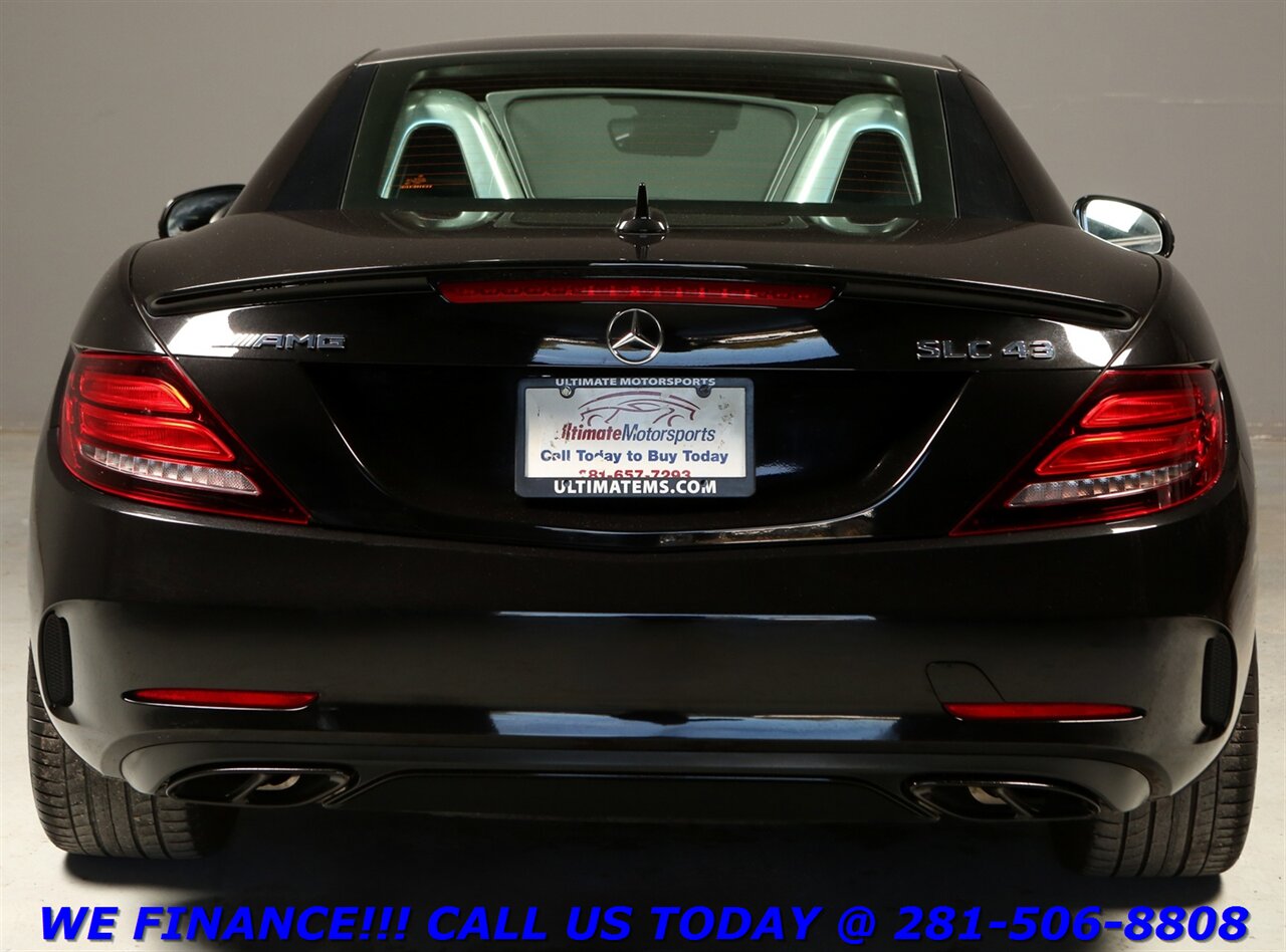 2017 Mercedes-Benz SLC 2017 AMG SLC 43 AMG CONVERTIBLE SKYVIEW ROOF 23K   - Photo 4 - Houston, TX 77031