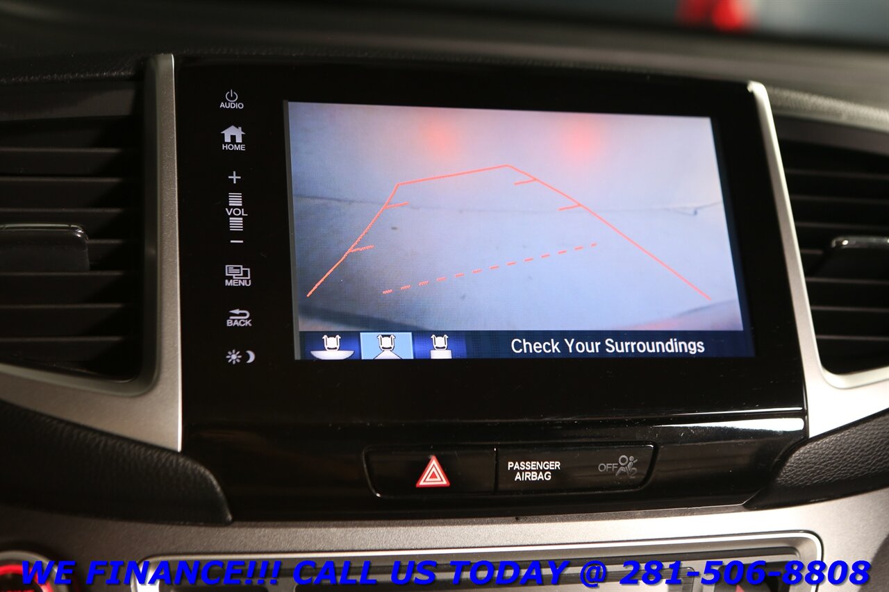 2018 Honda Ridgeline 2018 RTL-T CREW NAV HEATSEAT CAMERA 78K MLS   - Photo 16 - Houston, TX 77031