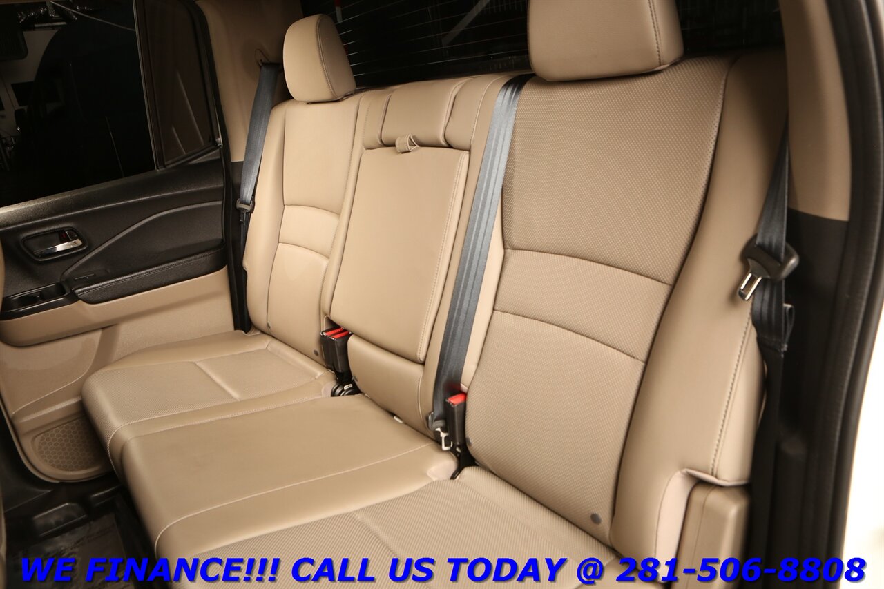 2018 Honda Ridgeline 2018 RTL-T CREW NAV HEATSEAT CAMERA 78K MLS   - Photo 22 - Houston, TX 77031