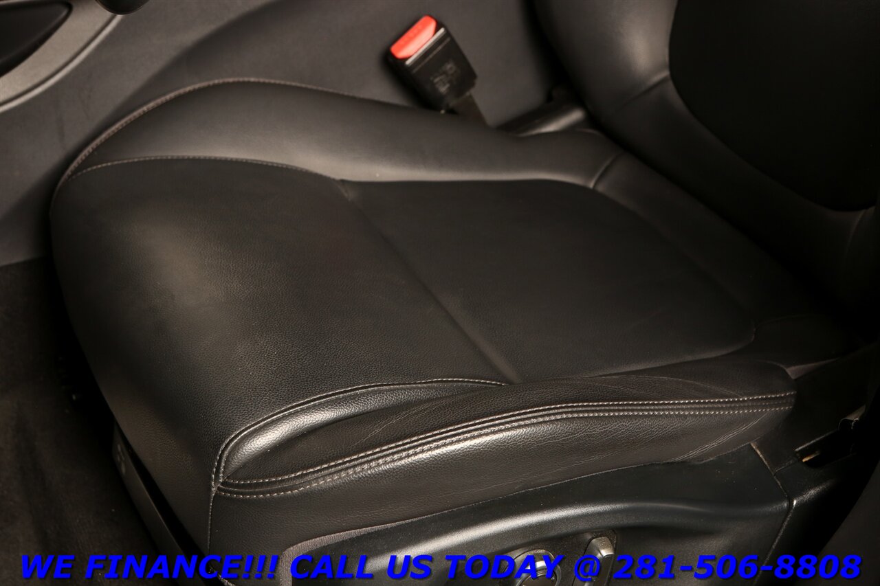 2020 Jaguar F-Pace 2020 25t Premium AWD PANO BLIND HEATSEAT 79K - Photo 13 - Houston, TX 77031