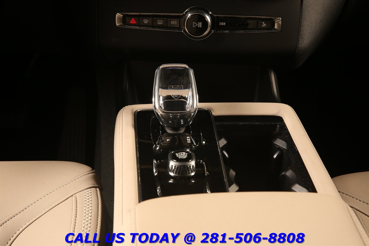 2026 Volvo XC90 2026 B6 Plus AWD NAV PANO BLIS 7-PASS HARMAN 10 Mi   - Photo 19 - Houston, TX 77031