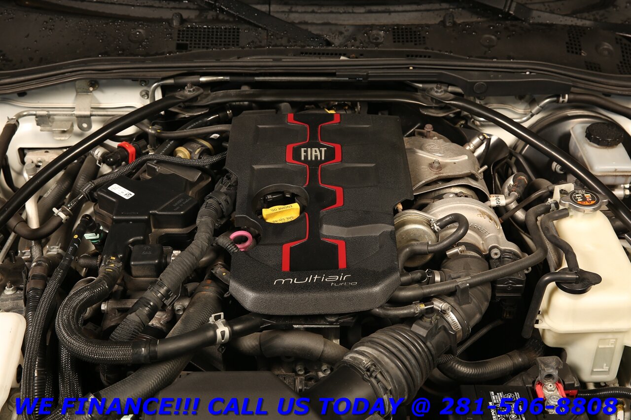 2017 FIAT 124 Spider 2017 ABARTH NAV HEATSEAT CAM XENONS 59K MLS   - Photo 22 - Houston, TX 77031