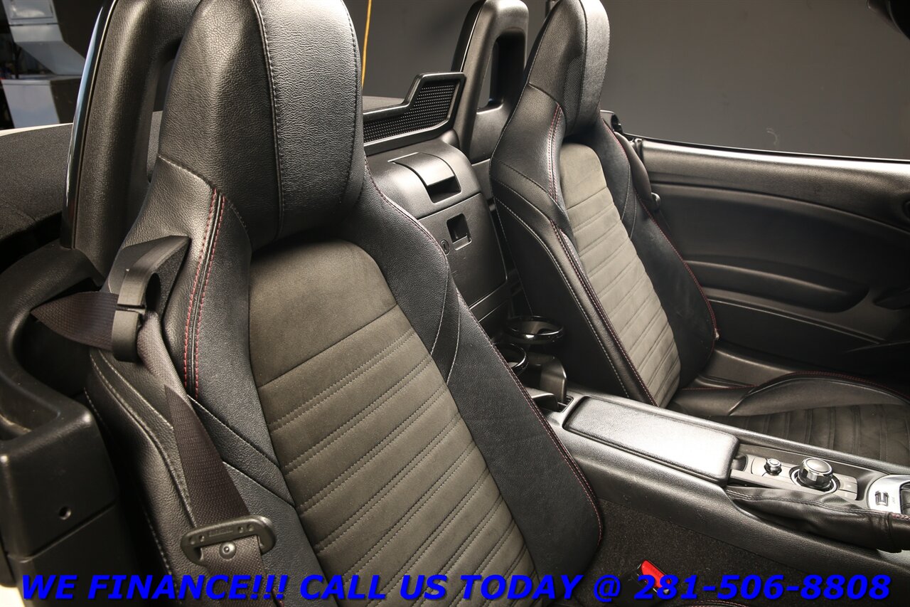 2017 FIAT 124 Spider 2017 ABARTH NAV HEATSEAT CAM XENONS 59K MLS   - Photo 19 - Houston, TX 77031