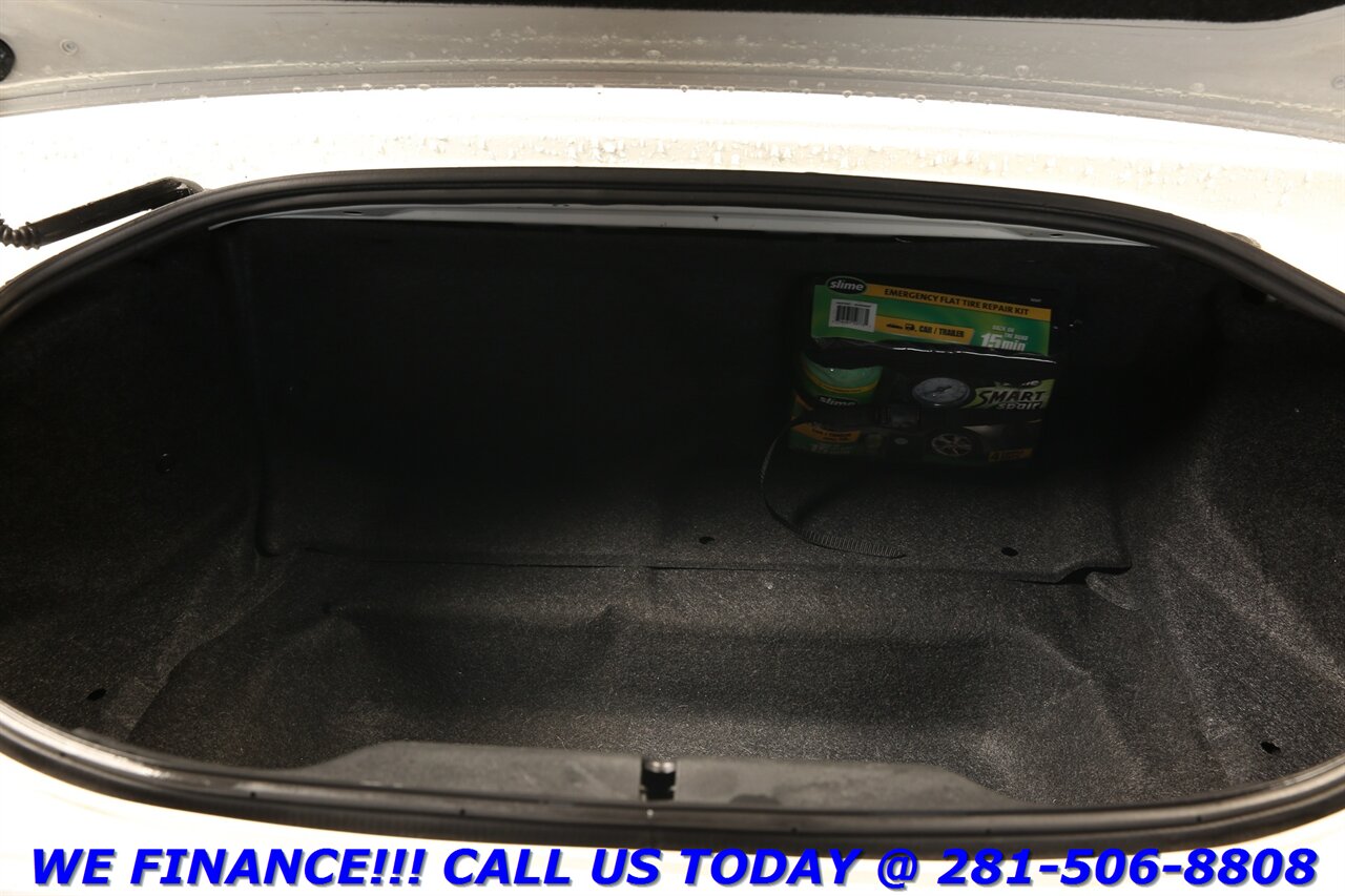 2017 FIAT 124 Spider 2017 ABARTH NAV HEATSEAT CAM XENONS 59K MLS   - Photo 21 - Houston, TX 77031