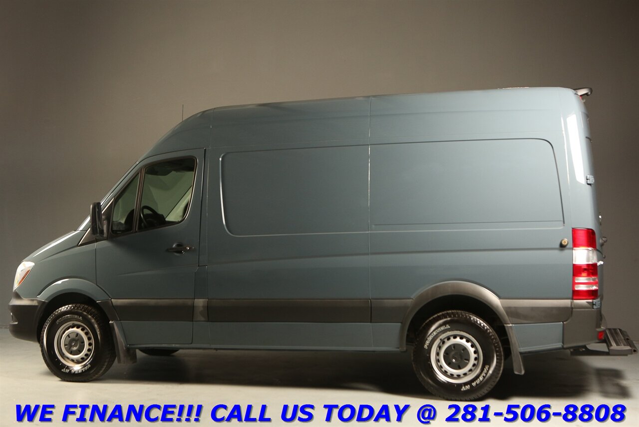 2018 Mercedes-Benz Sprinter 2018 2500 DIESEL CARGO VAN HIGH ROOF CAMERA   - Photo 3 - Houston, TX 77031