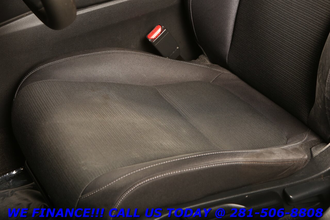 2019 Honda Insight 2019 LX SPORT CAMERA KEYGO LED 48+ MPG HYBRID   - Photo 13 - Houston, TX 77031