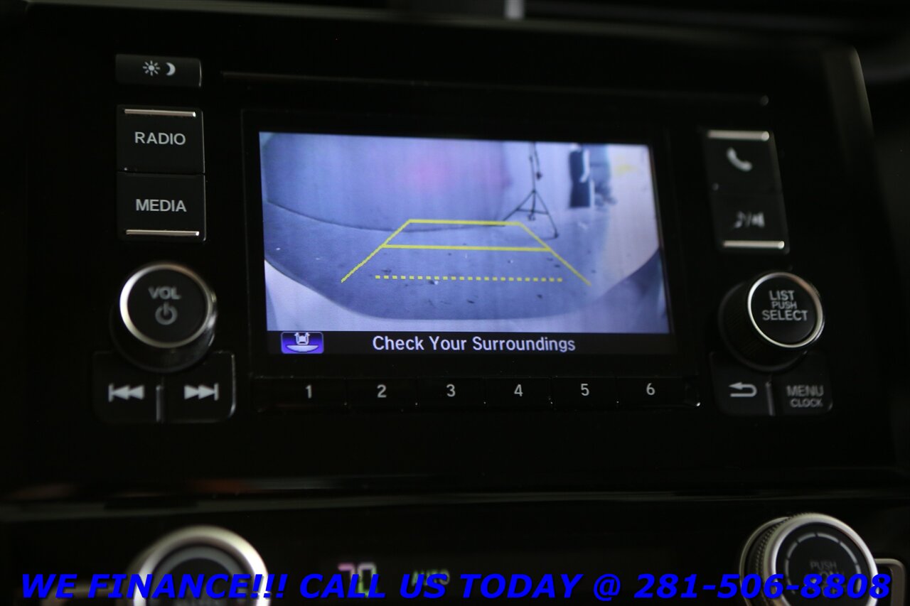 2019 Honda Insight 2019 LX SPORT CAMERA KEYGO LED 48+ MPG HYBRID   - Photo 17 - Houston, TX 77031