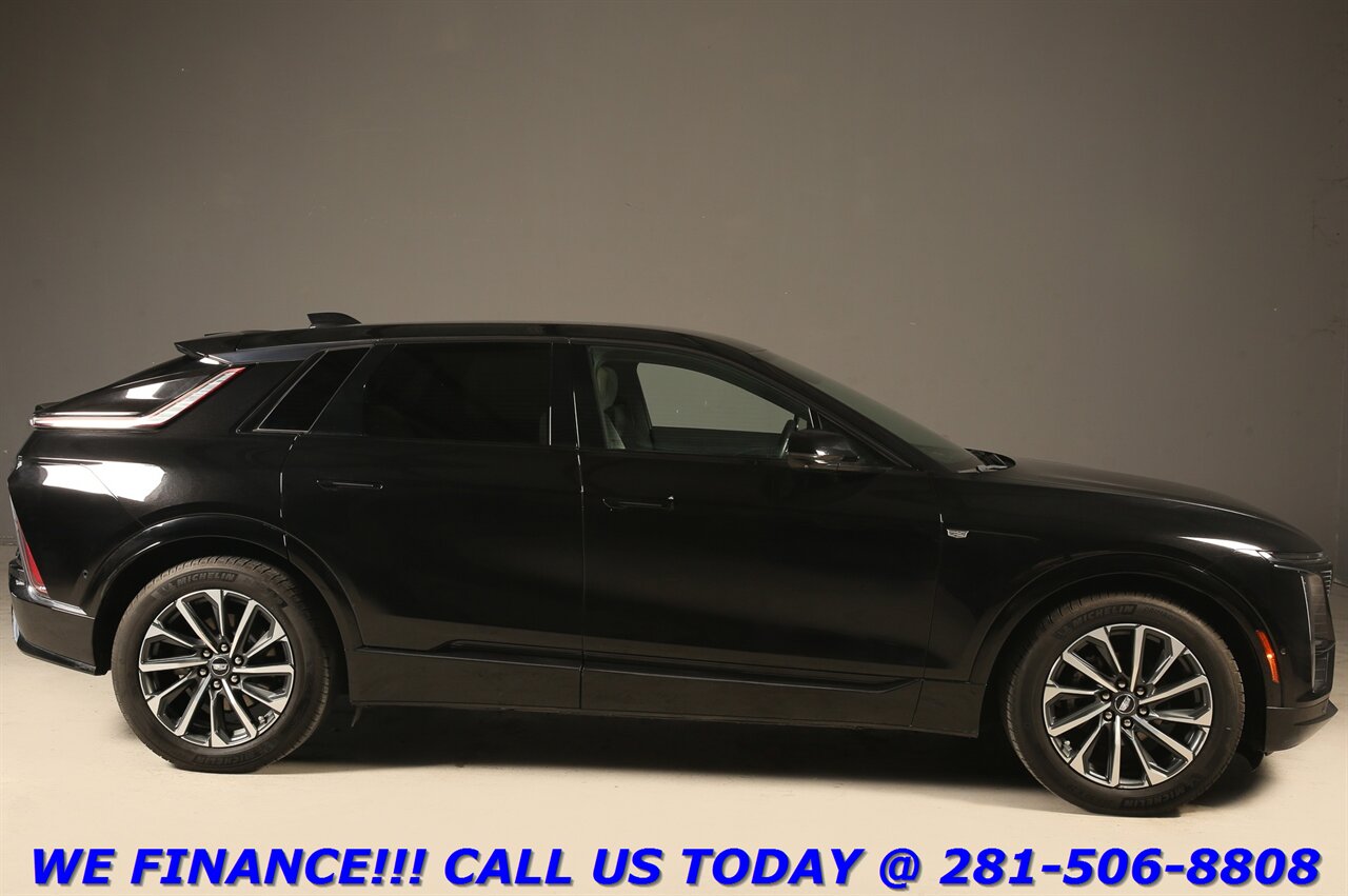2024 Cadillac LYRIQ 2024 Sport NAV PANO ADAPTCRUISE BLIS 360CAM 25K ML - Photo 29 - Houston, TX 77031